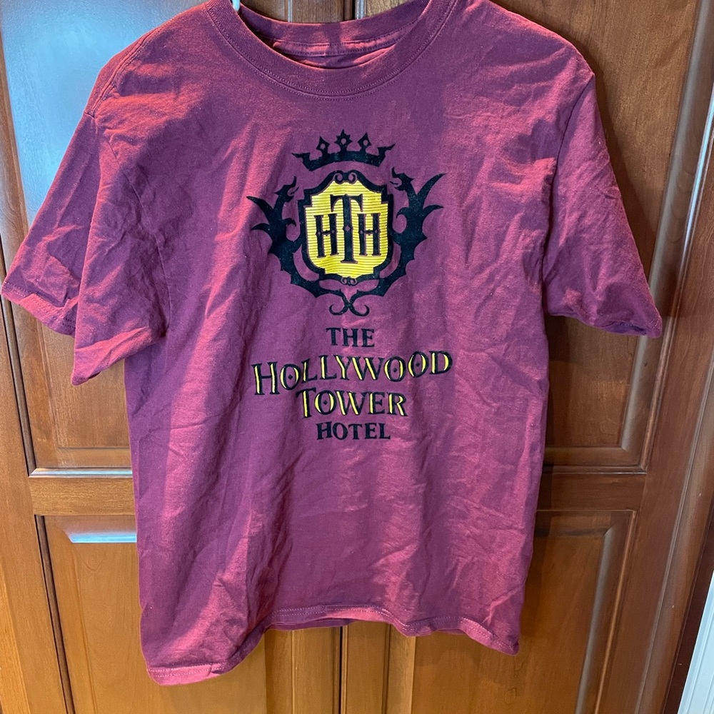 Disney Harry Potter The Hollywood Tower Hotel Shirt size M